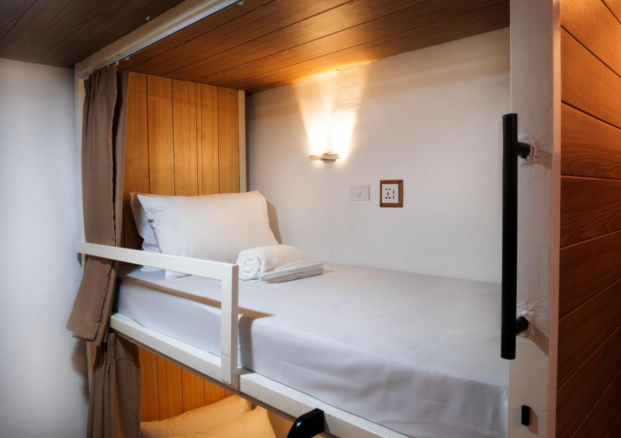 B&B Backpackers Coron Eksteriør bilde